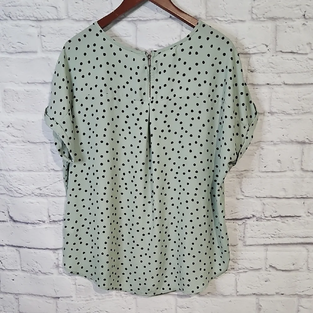 Maurices Light Green Blouse with Black Dots - Picture 4 of 5